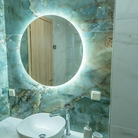 Luxurious Comfort Apartment