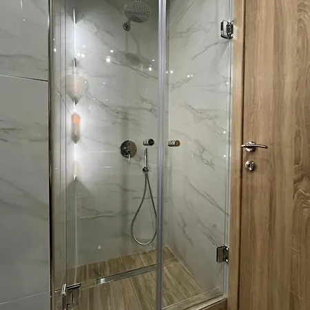 Luxurious Comfort Apartment *